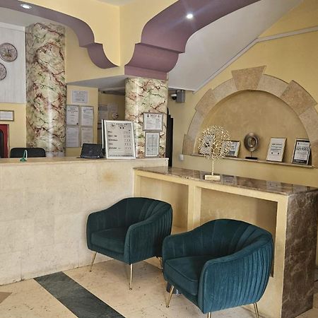 בוקרשט Hotel Sir Lujerului מראה חיצוני תמונה